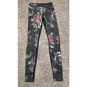 Lululemon Women’s Wunder Under Pant, Full-On Luon, Size 2, 30.5” Inseam, VGUC